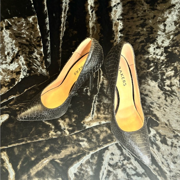 Bakers Black Snake Stiletto Heels - Picture 6 of 8